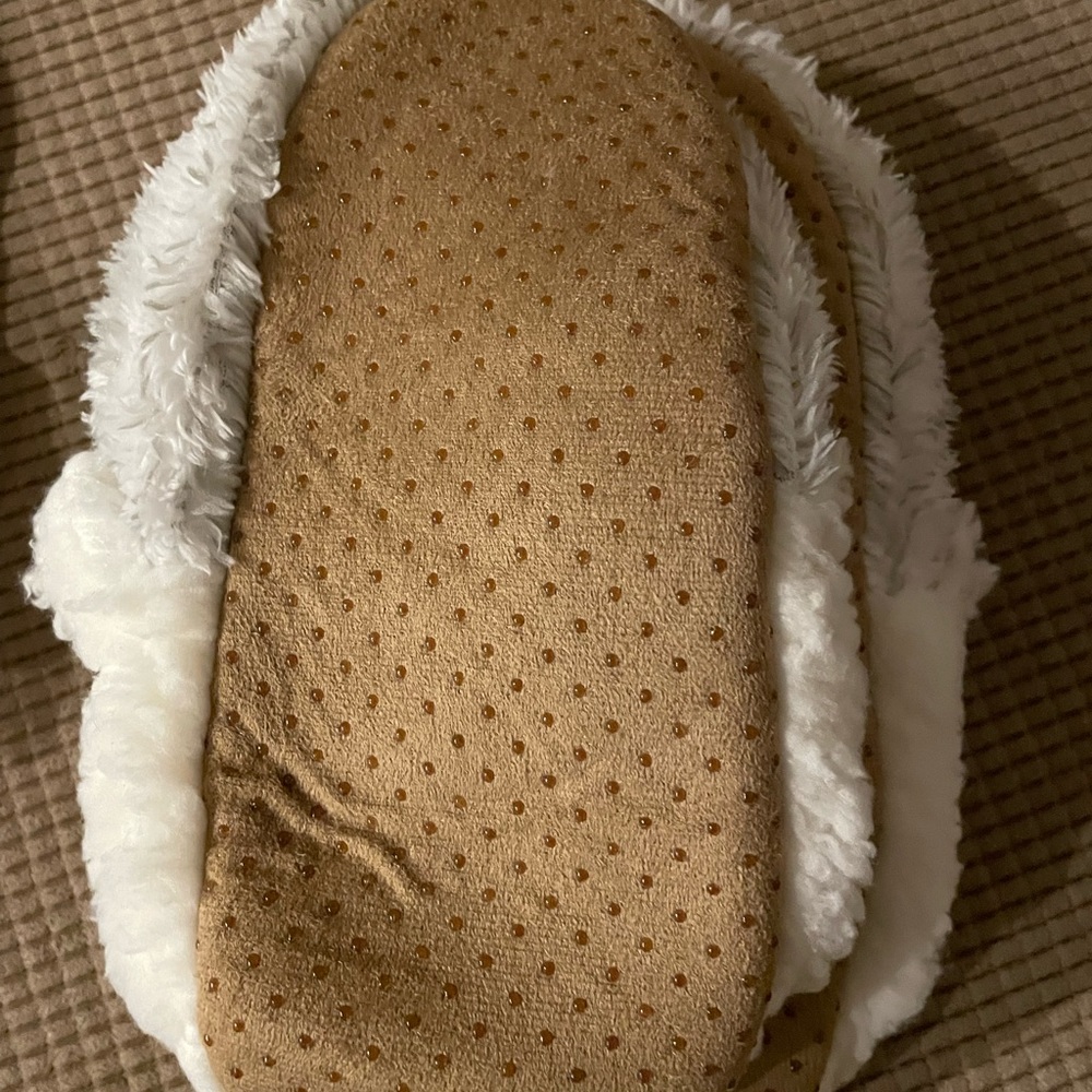 Foot slippers